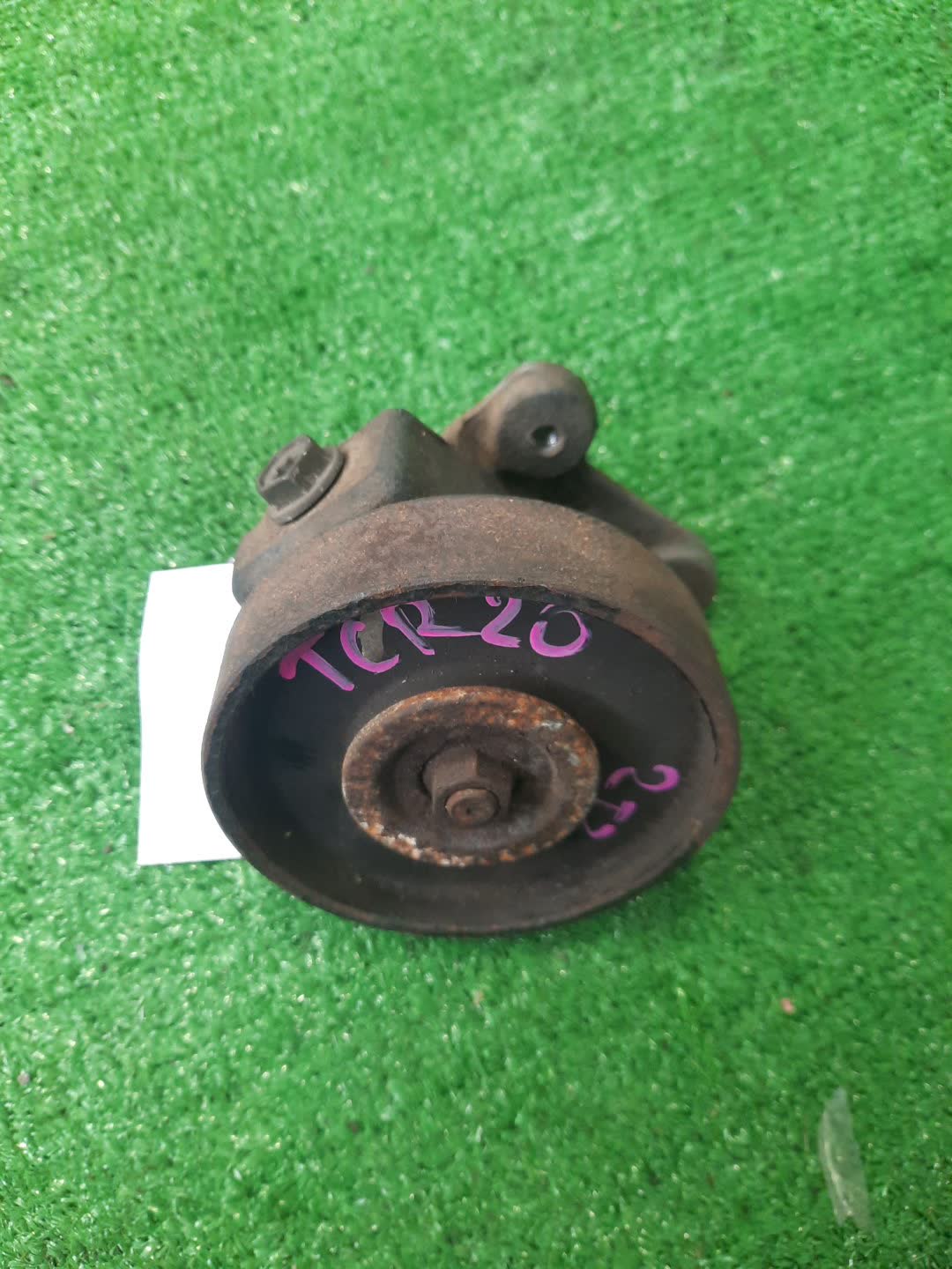 Ролик натяжной TOYOTA ESTIMA TCR20W 2TZ-FZE 1 ракурс