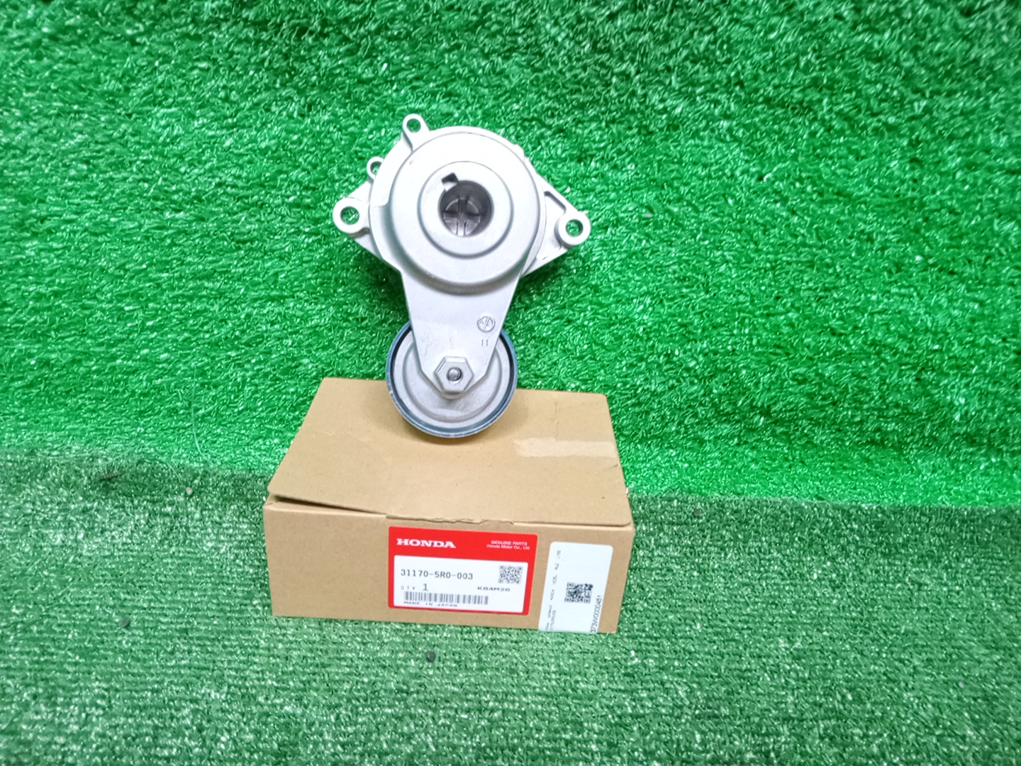 Ролик натяжной HONDA VEZEL RU2 L15B 31170-5R0-003 3 ракурс