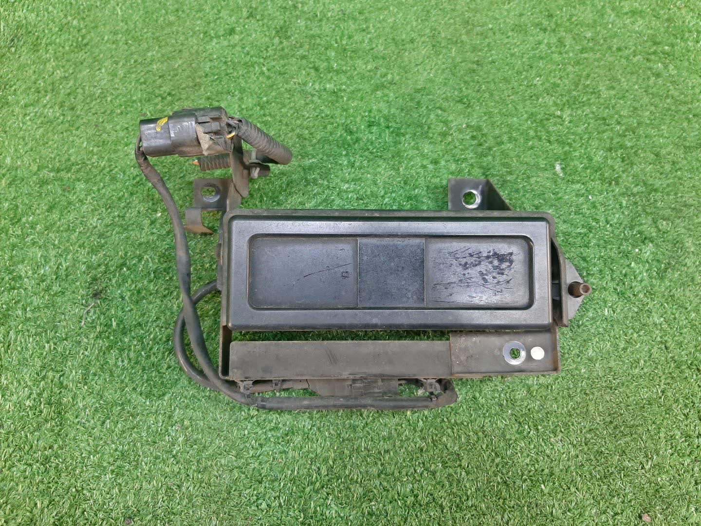 Радар-детектор NISSAN CIMA HF50, GF50, GNF50 28437-AT80A 2 ракурс