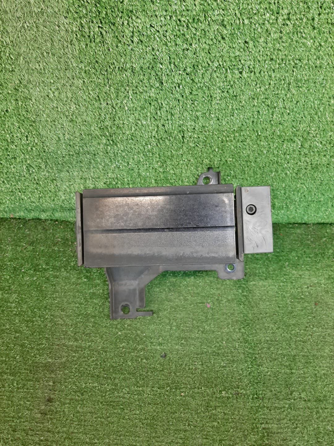 Радар-детектор NISSAN FUGA PY50 28437EJ86A 1 ракурс