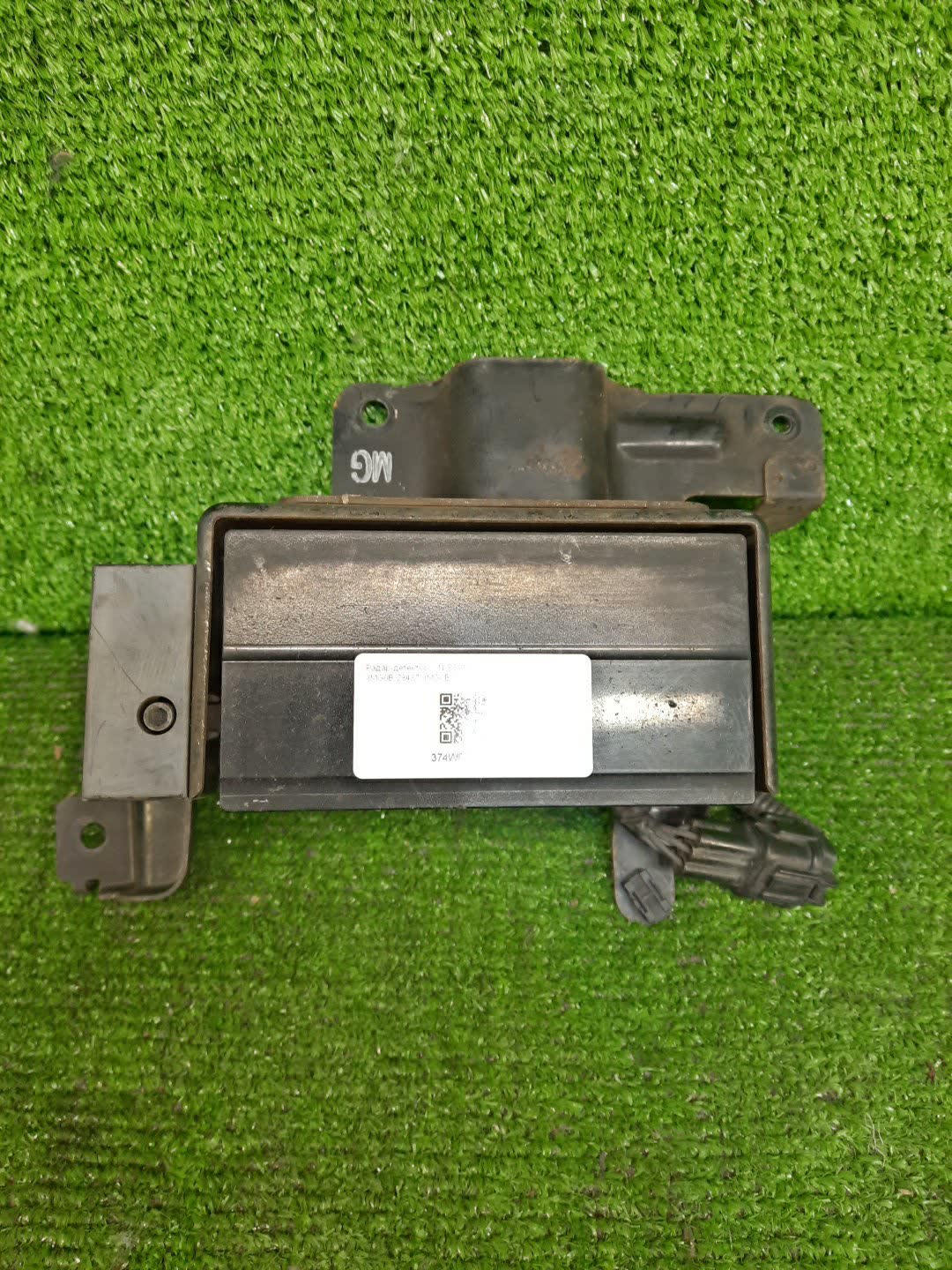 Радар-детектор NISSAN FUGA HY51 28437-1MG0B 1 ракурс