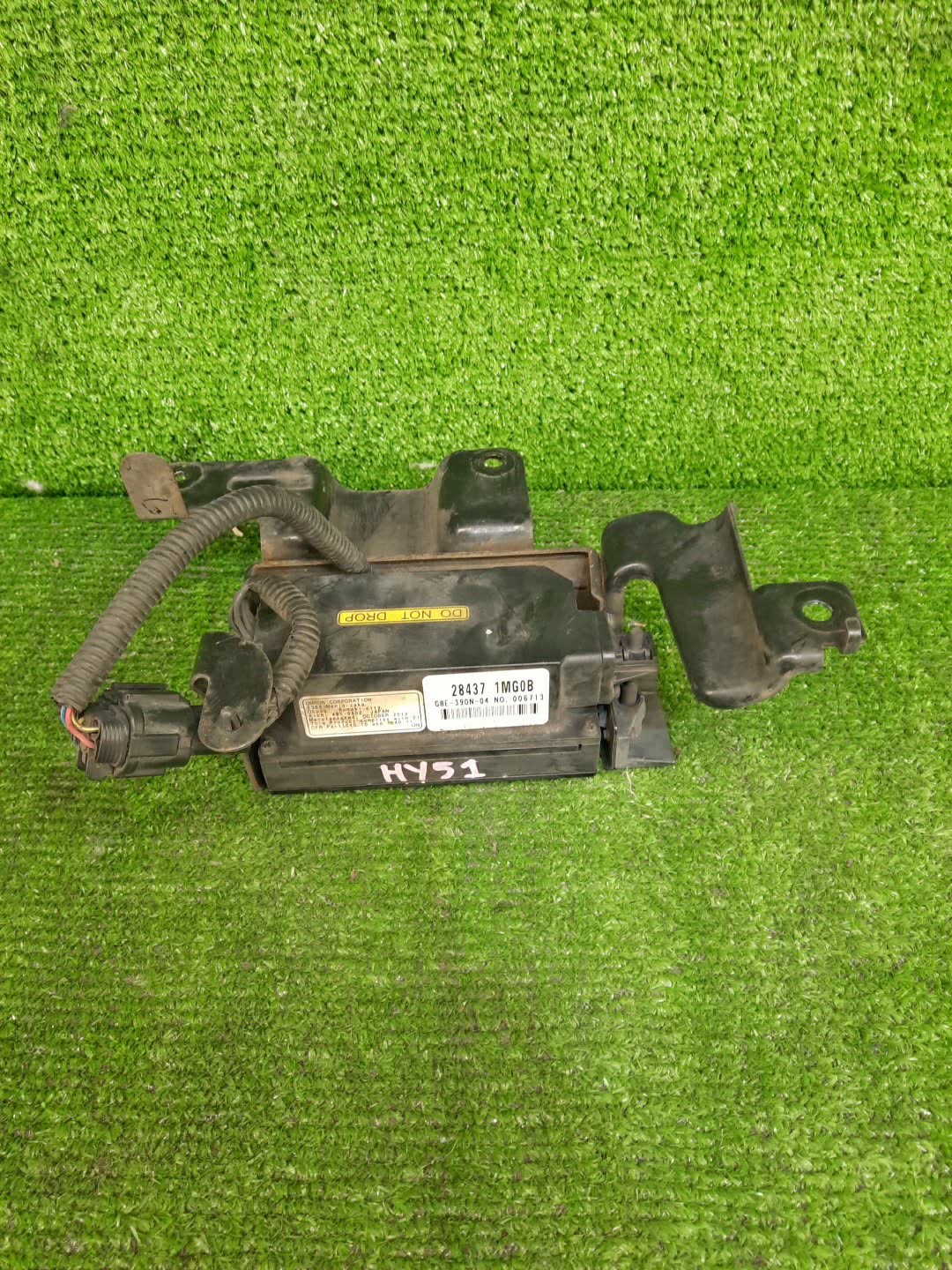 Радар-детектор NISSAN FUGA HY51 28437-1MG0B 2 ракурс