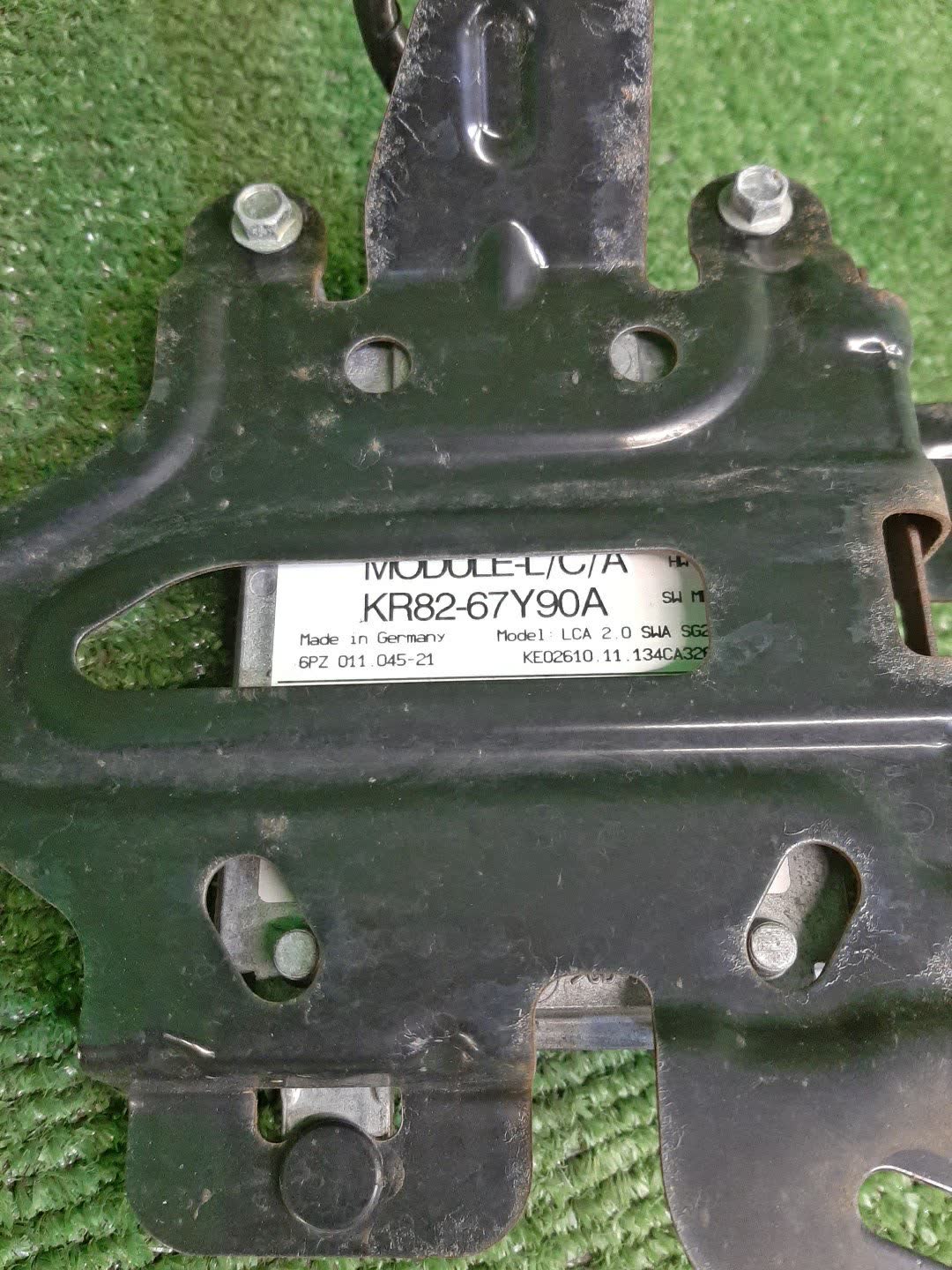 Радар-детектор MAZDA CX-5 KE5AW, KE5FW, KEEAW, KEEFW, KE2AW, KE2FW KR8267Y90A 2 ракурс