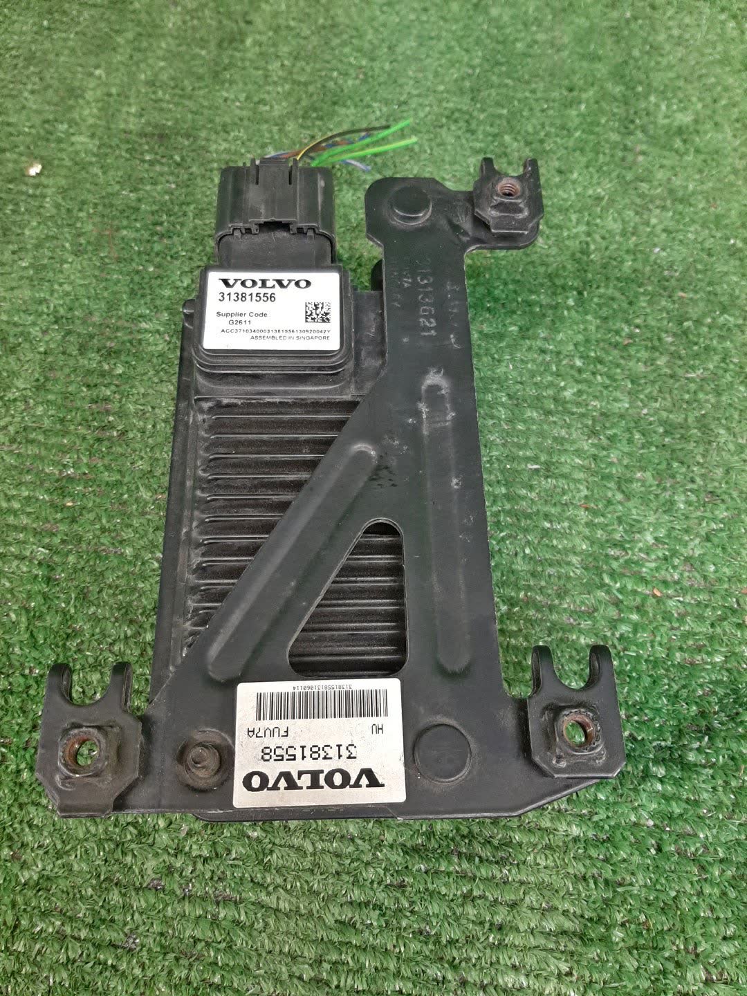 Радар-детектор VOLVO V40 MV 31381556 2 ракурс