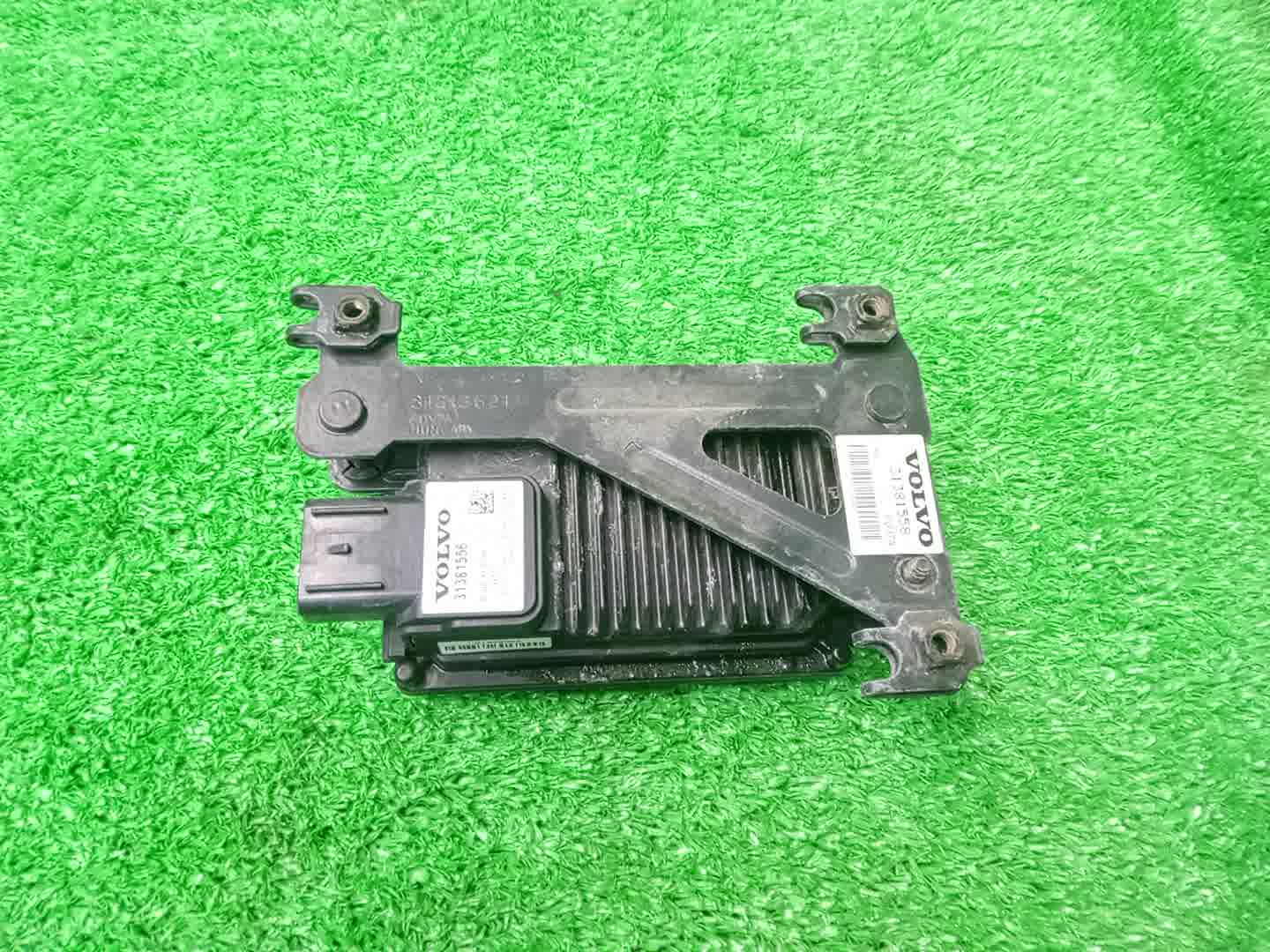 Радар-детектор VOLVO V40 MV48 31381556 2 ракурс