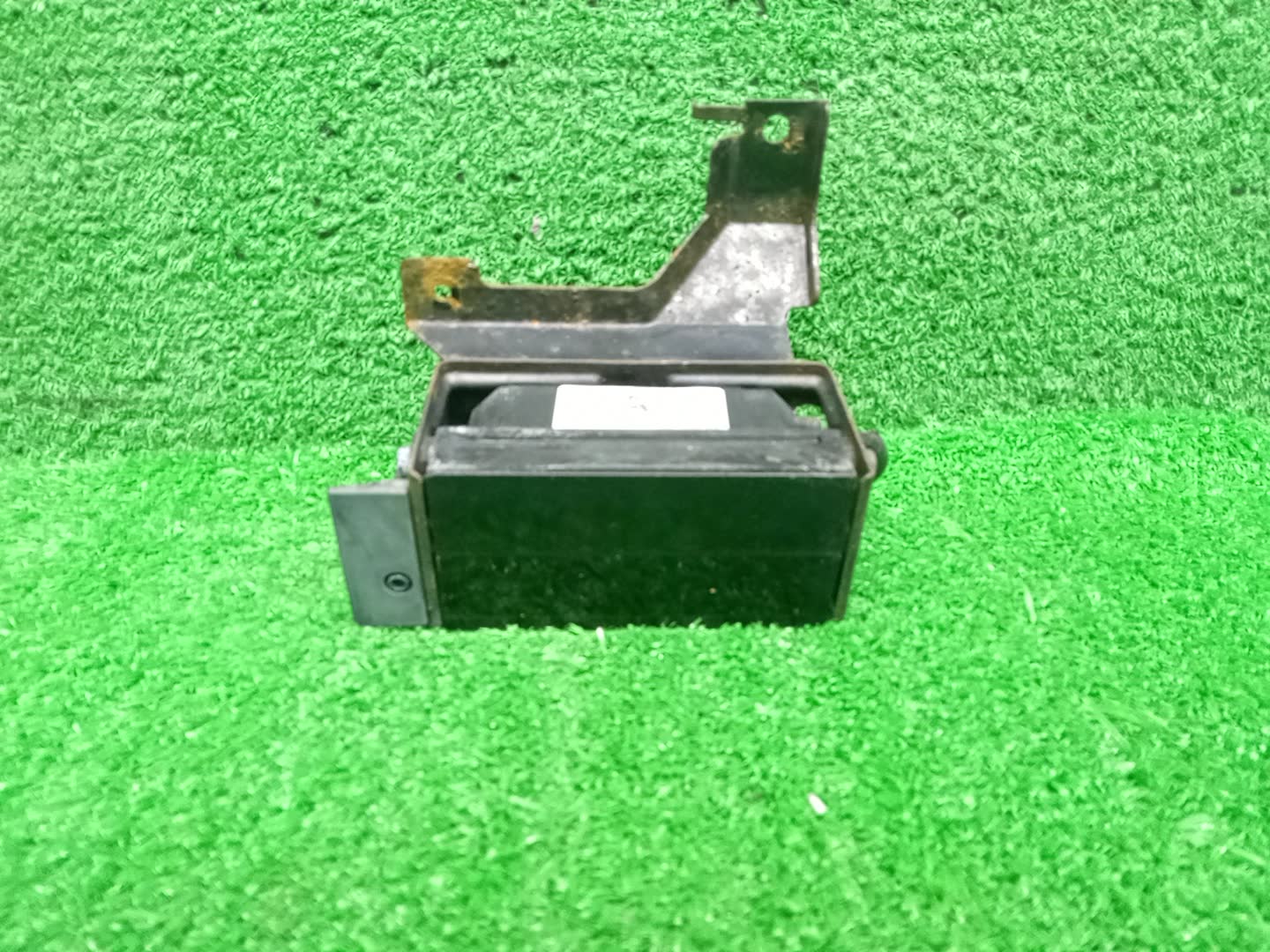 Радар-детектор NISSAN FUGA PY50 28437-EJ81A 1 ракурс