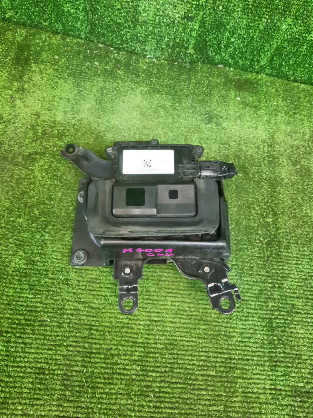 Радар-детектор TOYOTA PASSO M700A 88210-B1010 1 ракурс
