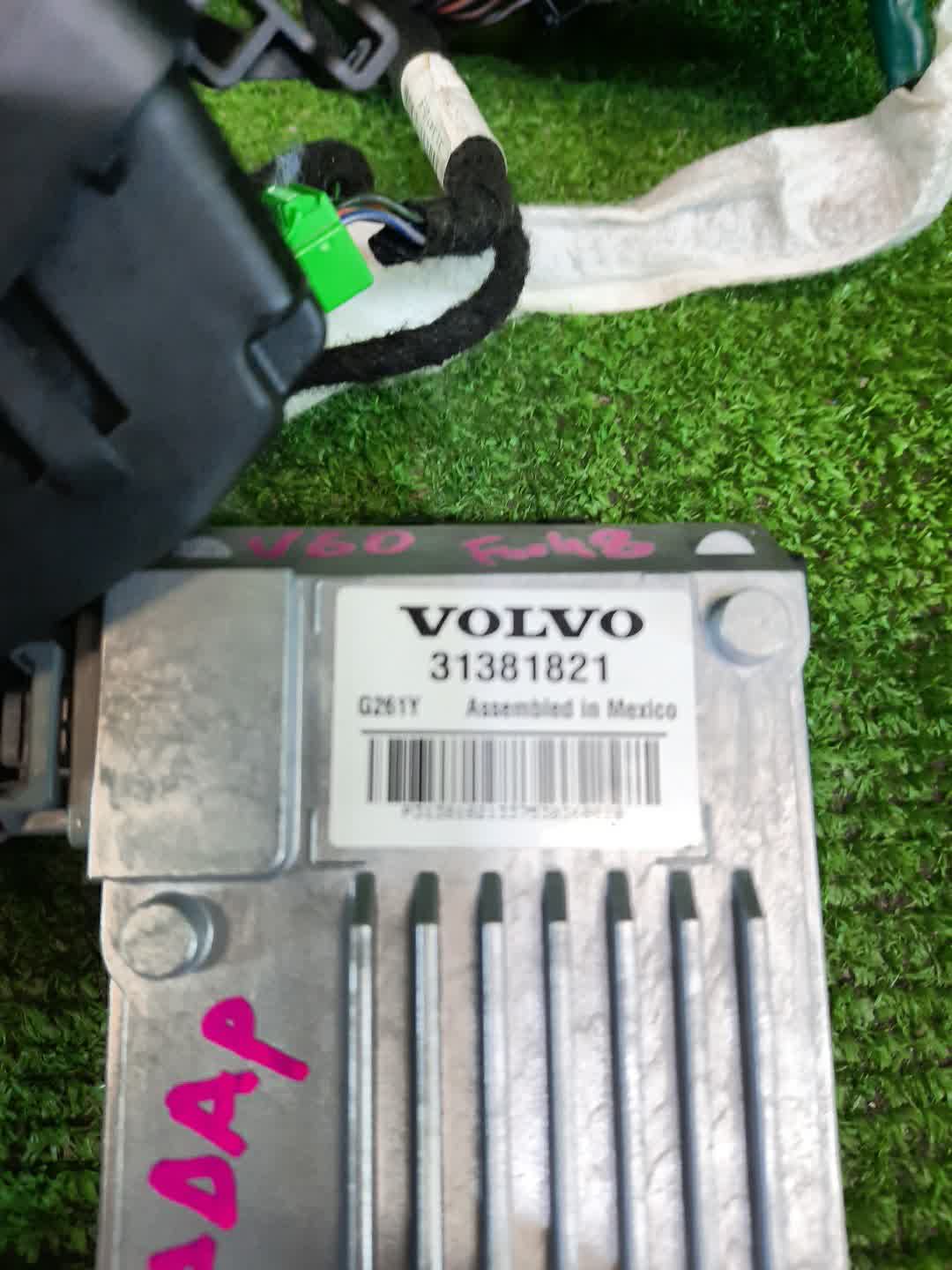 Радар-детектор VOLVO V60 FW48 31381821 3 ракурс