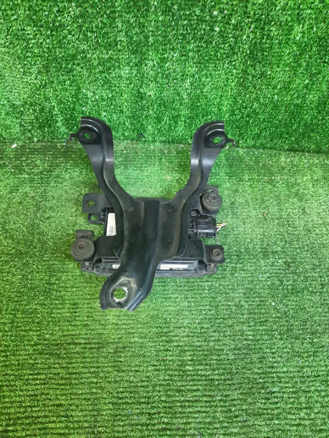 Радар-детектор LEXUS LS460 USF40 88210-50090 3 ракурс