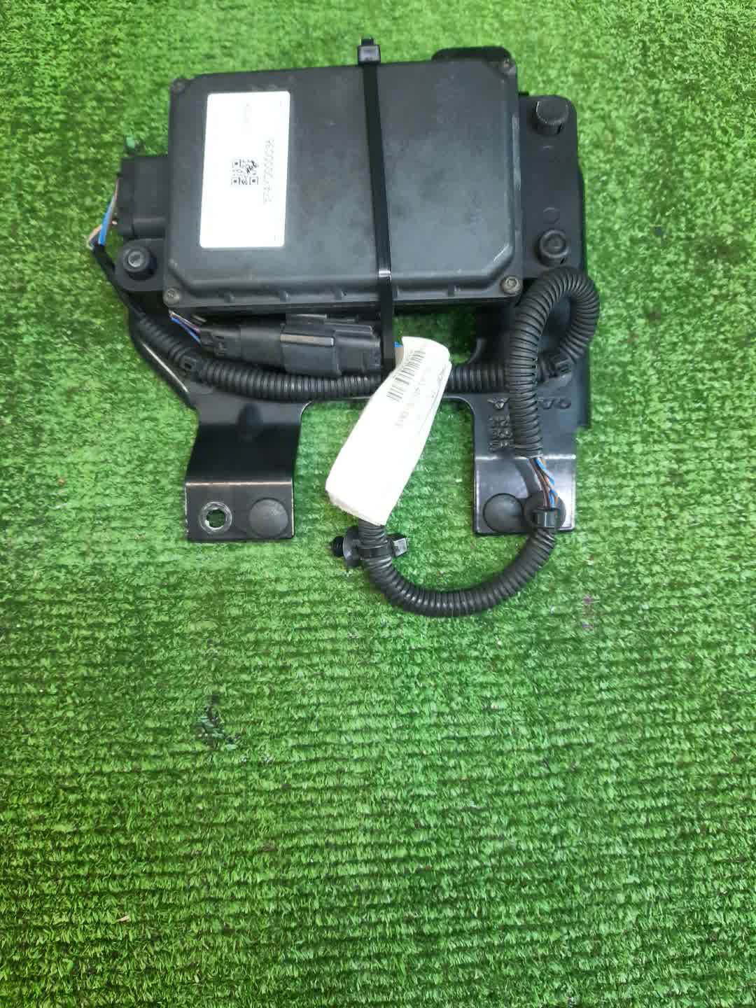 Радар-детектор VOLVO V60 FW48 31381556 1 ракурс