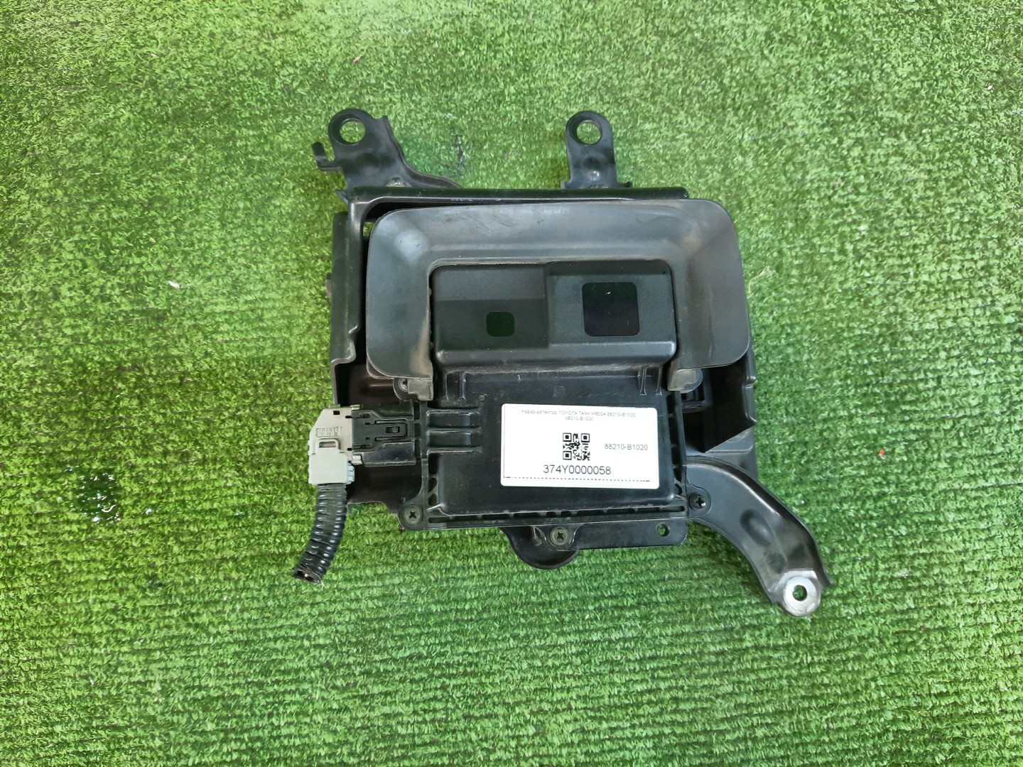 Радар-детектор TOYOTA TANK M900A 88210-B1020 1 ракурс