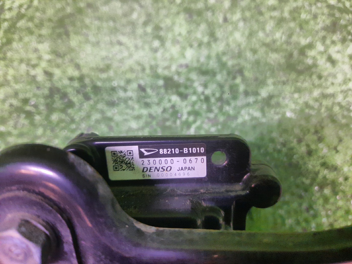 Радар-детектор TOYOTA PASSO M700A 88210-B1010 3 ракурс