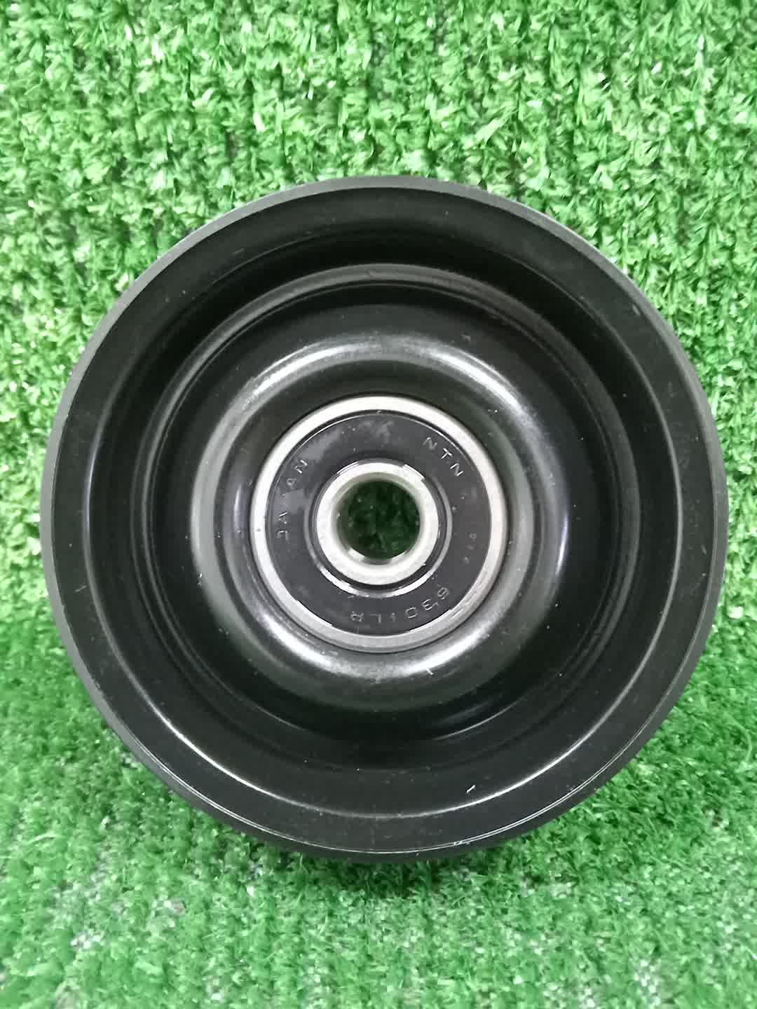Ролик обводной NISSAN NOTE E12 HR12DDR 11927-3VA0A 2 ракурс Ролик обводной NISSAN NOTE E12 HR12DDR 11927-3VA0A 2 ракурс