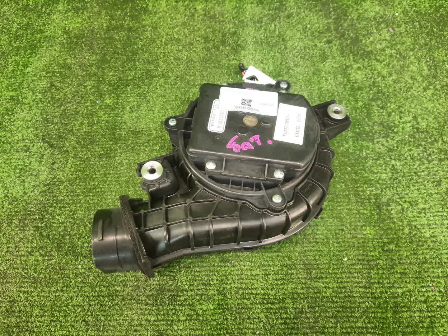Мотор охлаждения батареи HONDA CIVIC FD3 T1006213W 1 ракурс