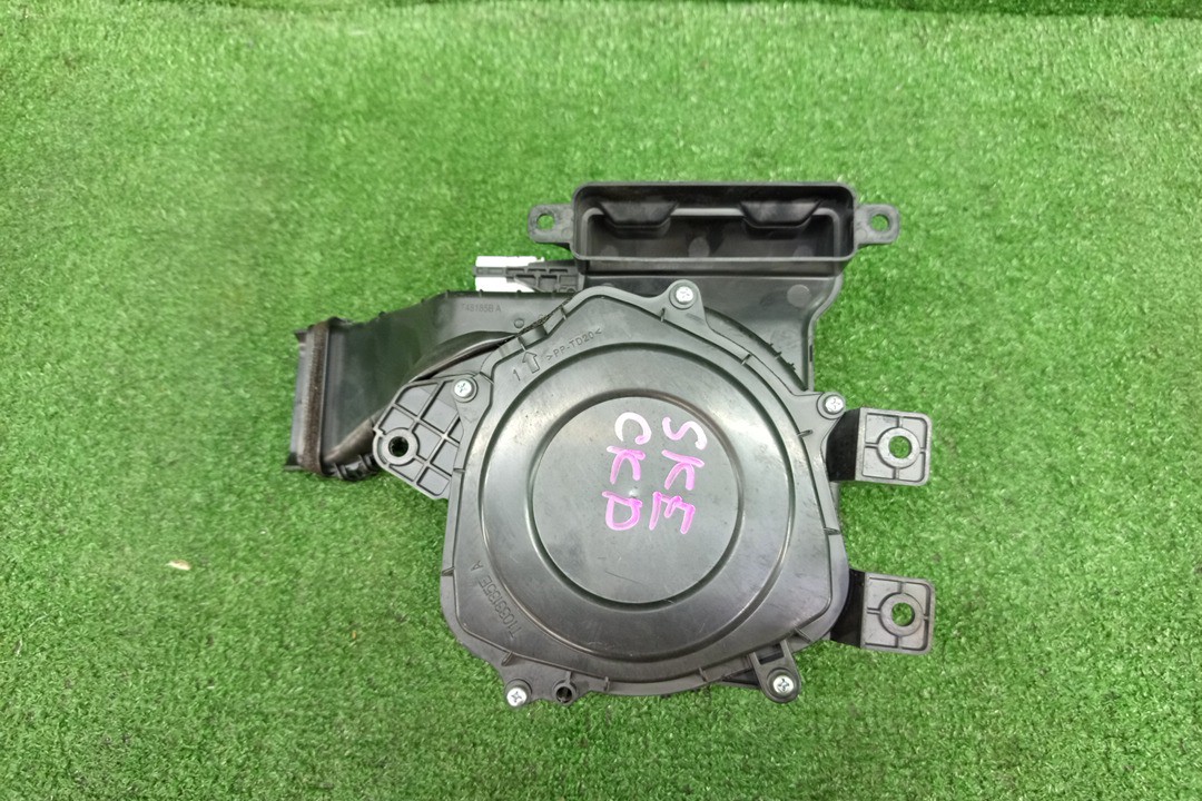 Мотор охлаждения батареи SUBARU FORESTER SKE 45810FL000 4 ракурс
