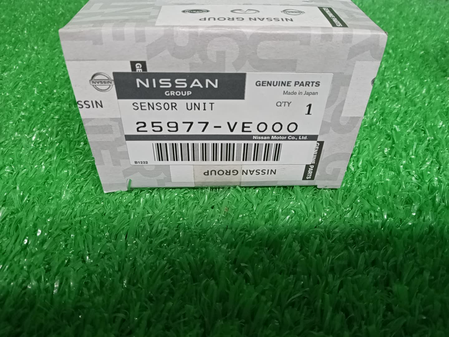 Датчик положения коленвала NISSAN ELGRAND AVWE50 QD32ETI 25977-VE000 2 ракурс Датчик положения коленвала NISSAN ELGRAND AVWE50 QD32ETI 25977-VE000 2 ракурс