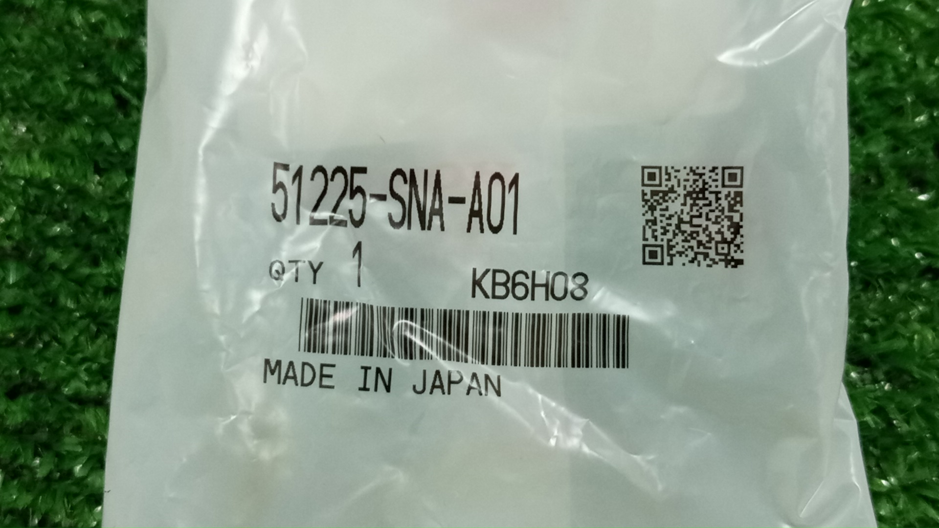 Пыльник шаровой опоры передний HONDA VEZEL RU1 51225-SNA-A01 4 ракурс