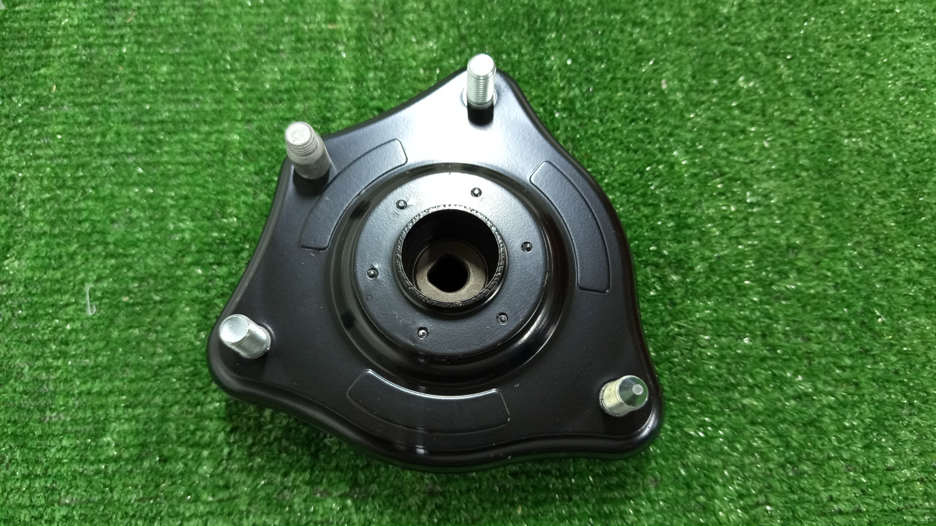 Опора стойки передний HONDA CIVIC FK7 51670-TGG-A01 1 ракурс