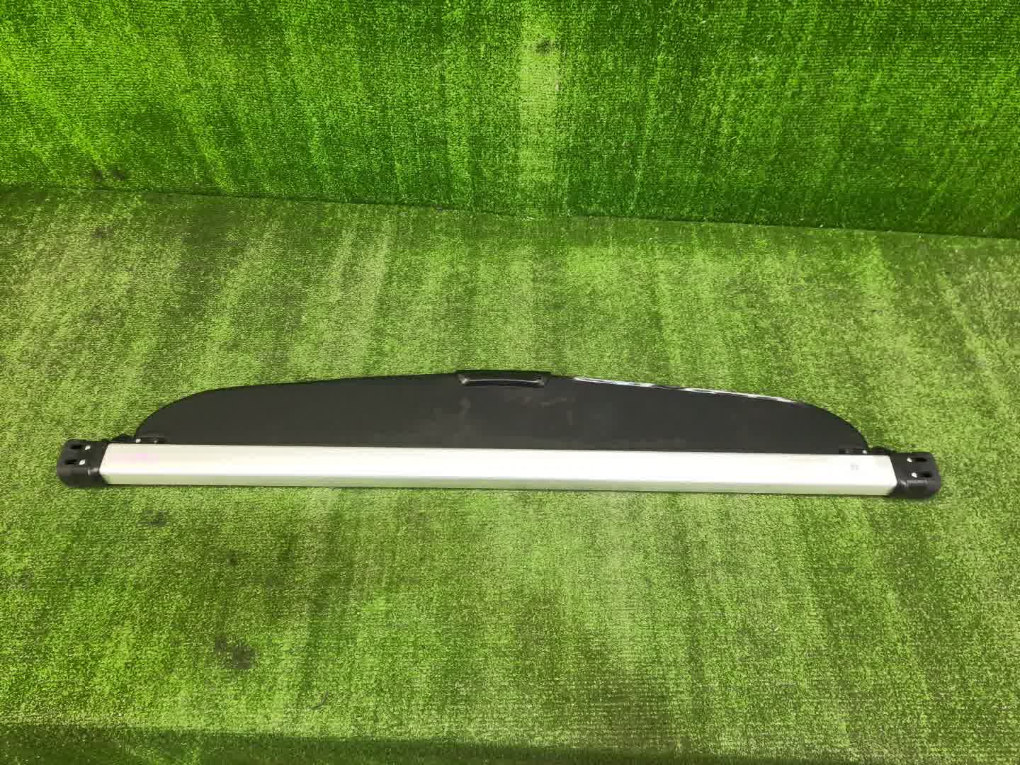 Шторка багажника TOYOTA PRIUS ZVW50, ZVW51, ZVW55 1 ракурс