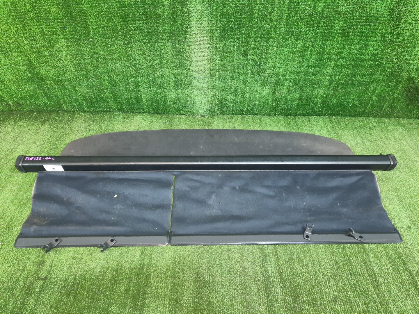 Шторка багажника TOYOTA COROLLA FIELDER ZZE122G 1 ракурс Шторка багажника TOYOTA COROLLA FIELDER ZZE122G 1 ракурс