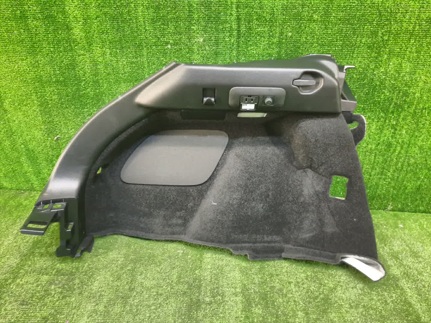 Обшивка багажника левая задняя LEXUS UX300E, UX200, UX250H KMA10, MZAA10, MZAH10 1 ракурс