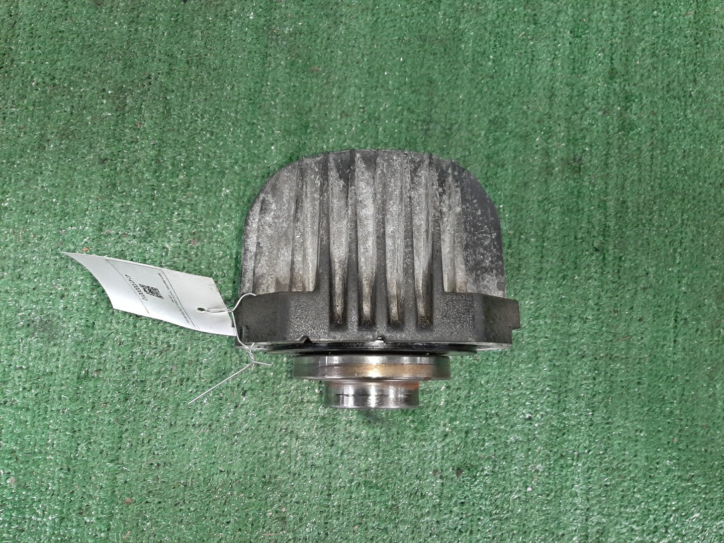Кожух редуктора TOYOTA COROLLA FIELDER ZRE144G 2ZR-FAE 4 ракурс