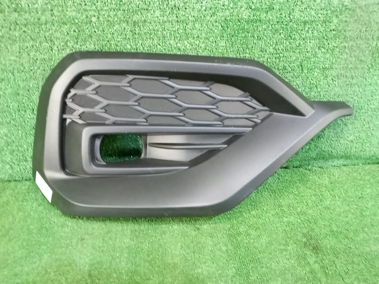Очки на противотуманки правые SUBARU IMPREZA WRX VBH 1 ракурс