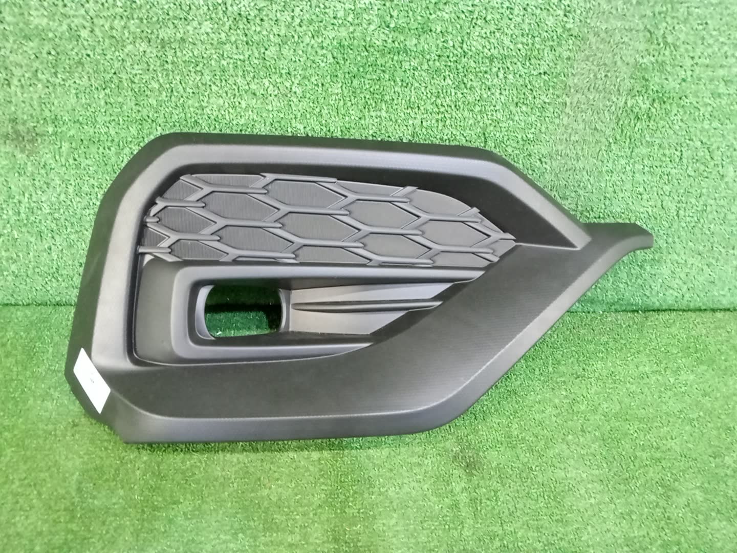Очки на противотуманки правые SUBARU IMPREZA WRX VBH 1 ракурс