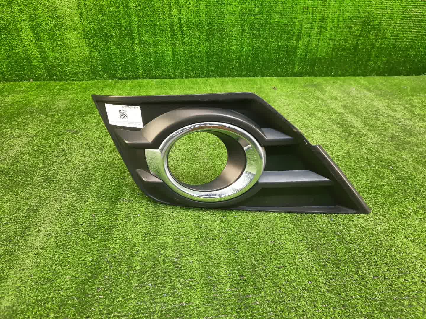 Очки на противотуманки правые передние TOYOTA VELLFIRE AGH35W, AYH30W, AGH30W, GGH30W 52030-58130 1 ракурс