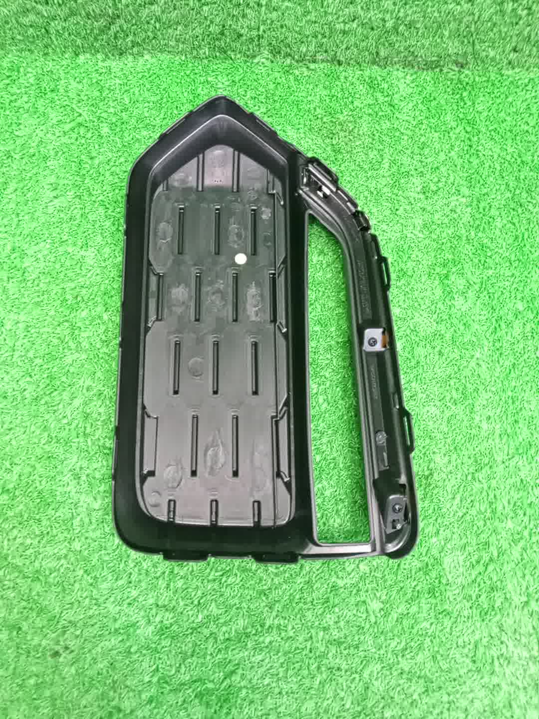 Очки на противотуманки левые передние HONDA STEPWGN RP4 71107-TAA-J11 3 ракурс