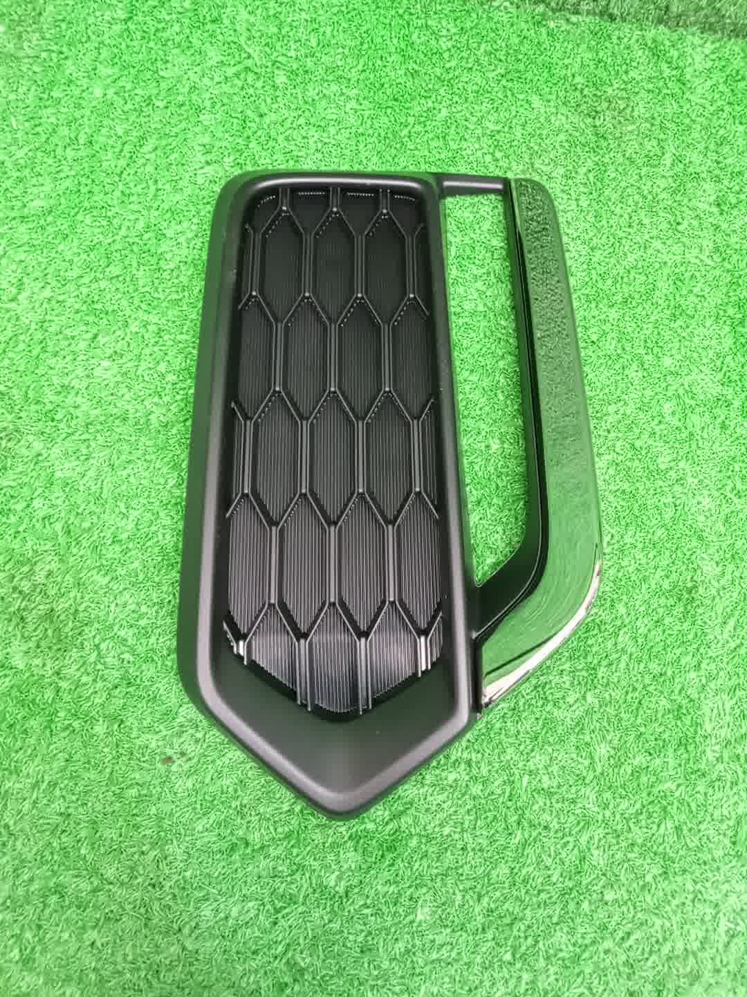 Очки на противотуманки левые передние HONDA STEPWGN RP4 71107-TAA-J11 4 ракурс