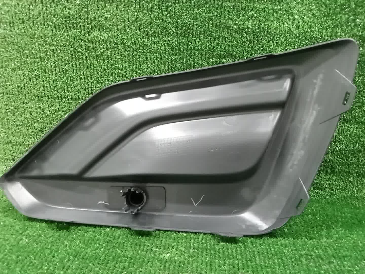 Очки на противотуманки левые HONDA FIT GR5 71190-TZA-J50ZA 2 ракурс