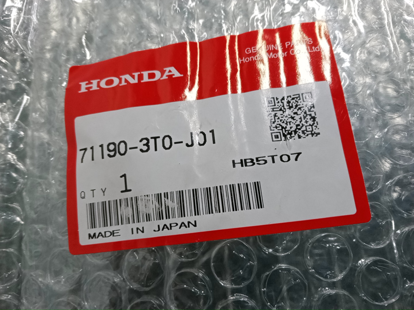 Очки на противотуманки левые передние HONDA STEPWGN RP7 71190-3T0-J01 4 ракурс