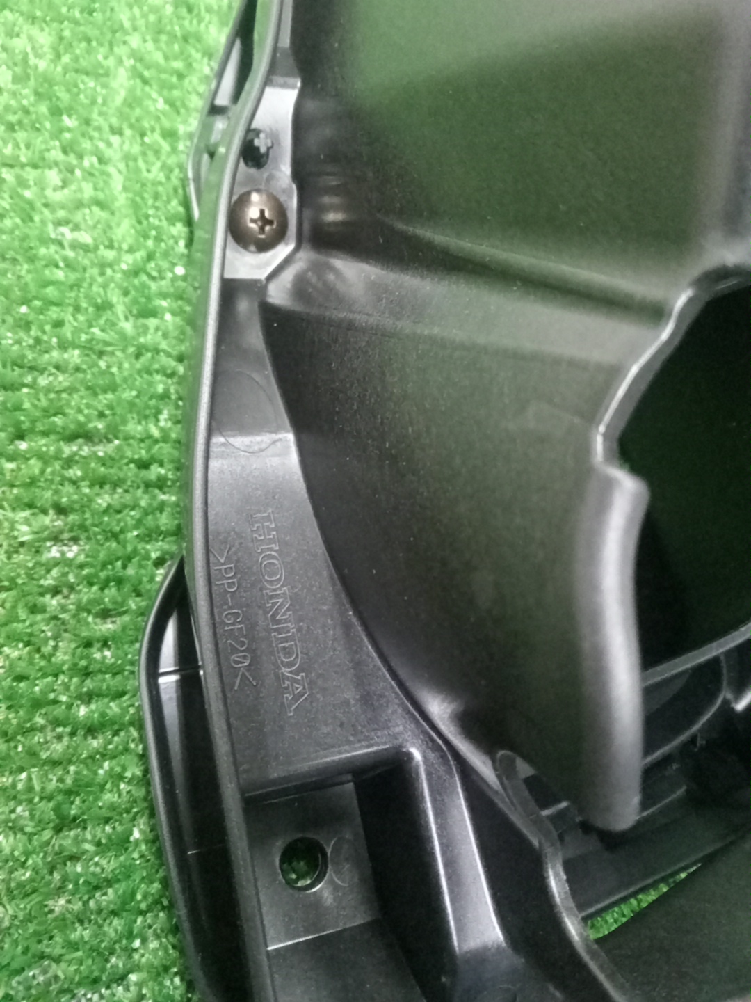 Очки на противотуманки правые передние HONDA STEPWGN RP7 71140-3T0-J01 3 ракурс