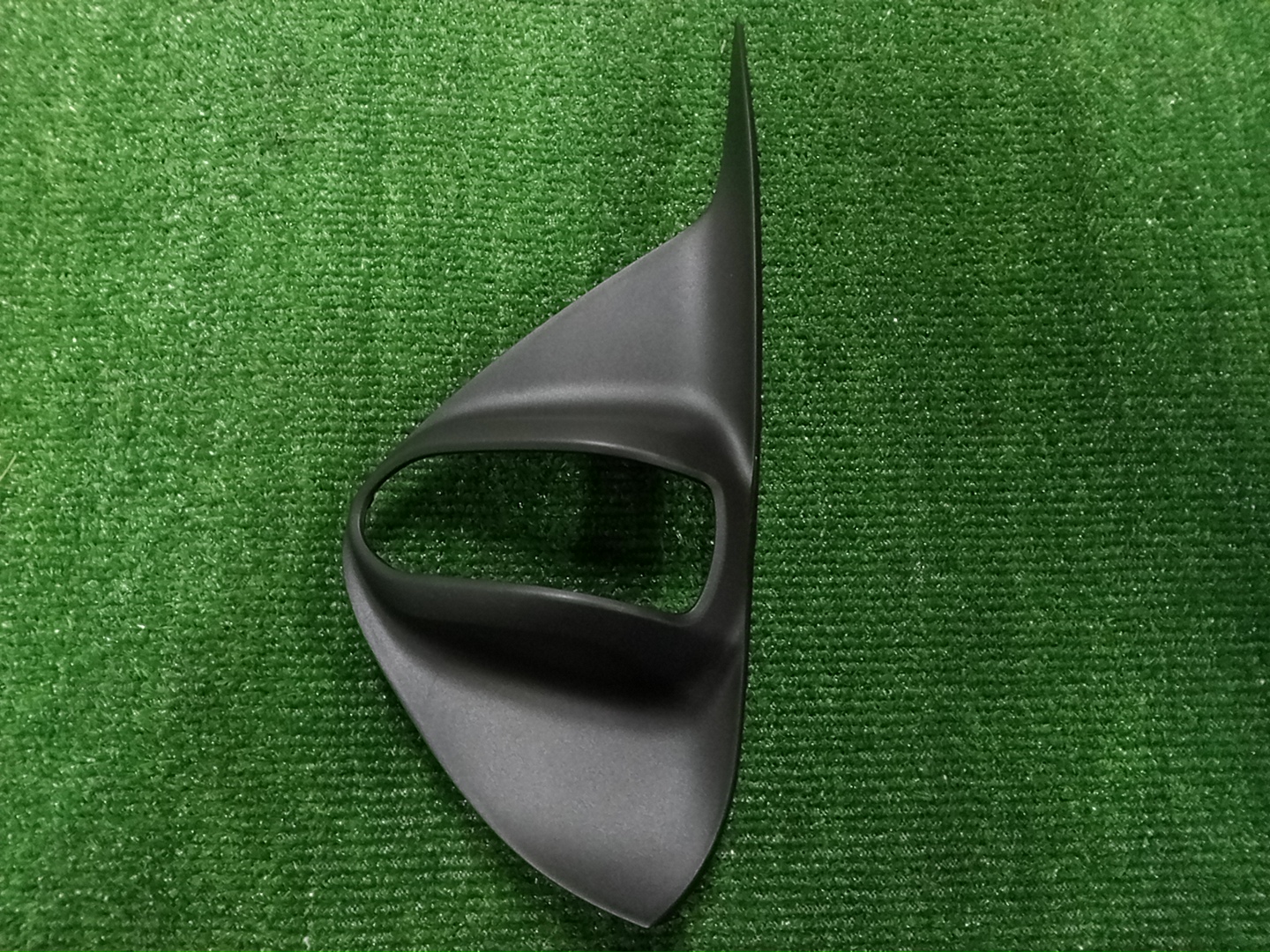 Очки на противотуманки левые передние TOYOTA PRIUS PHV ZVW52 81482-47130 1 ракурс