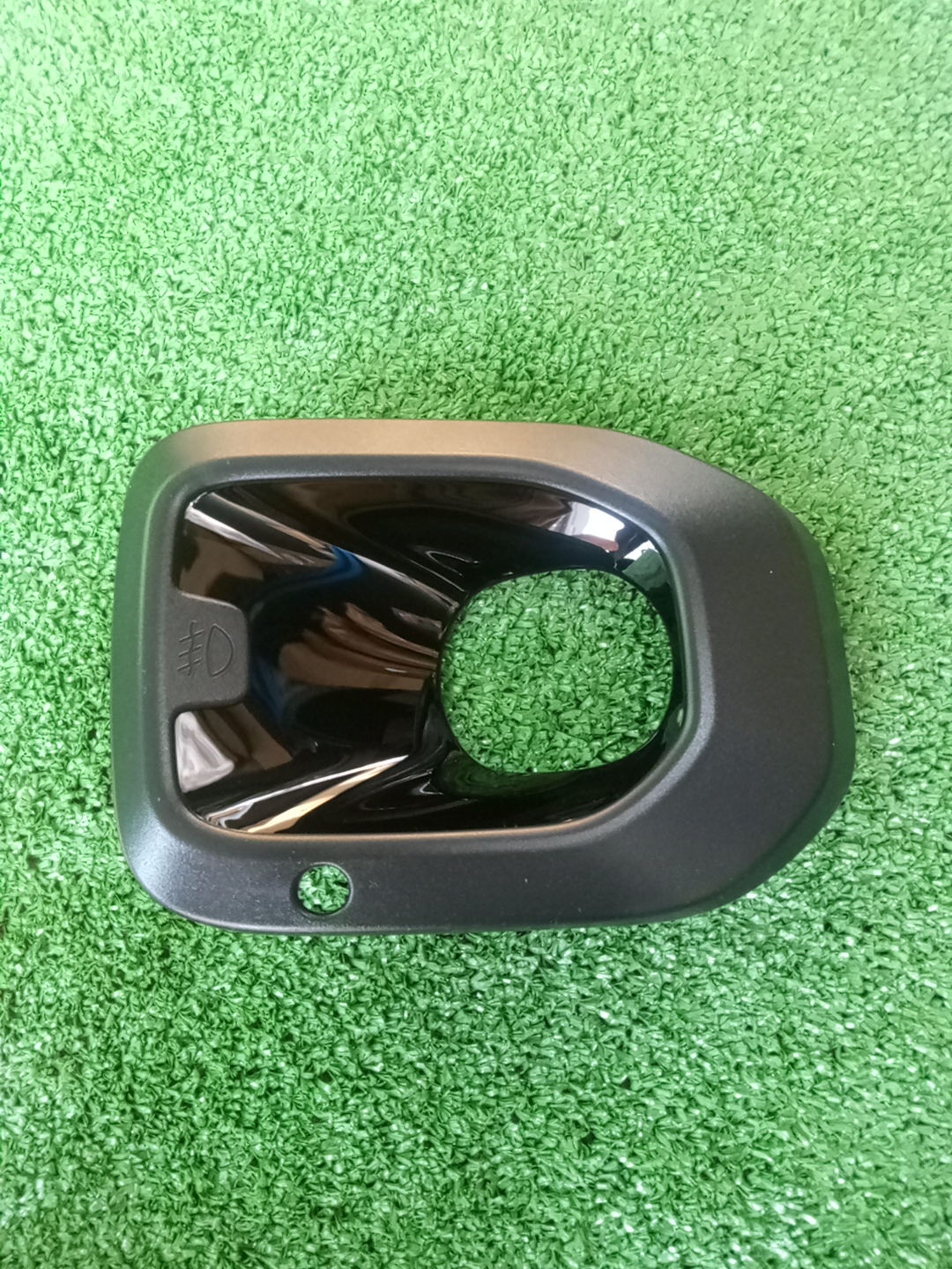 Очки на противотуманки левые передние TOYOTA SIENTA MXPL10G 81482-52730 1 ракурс