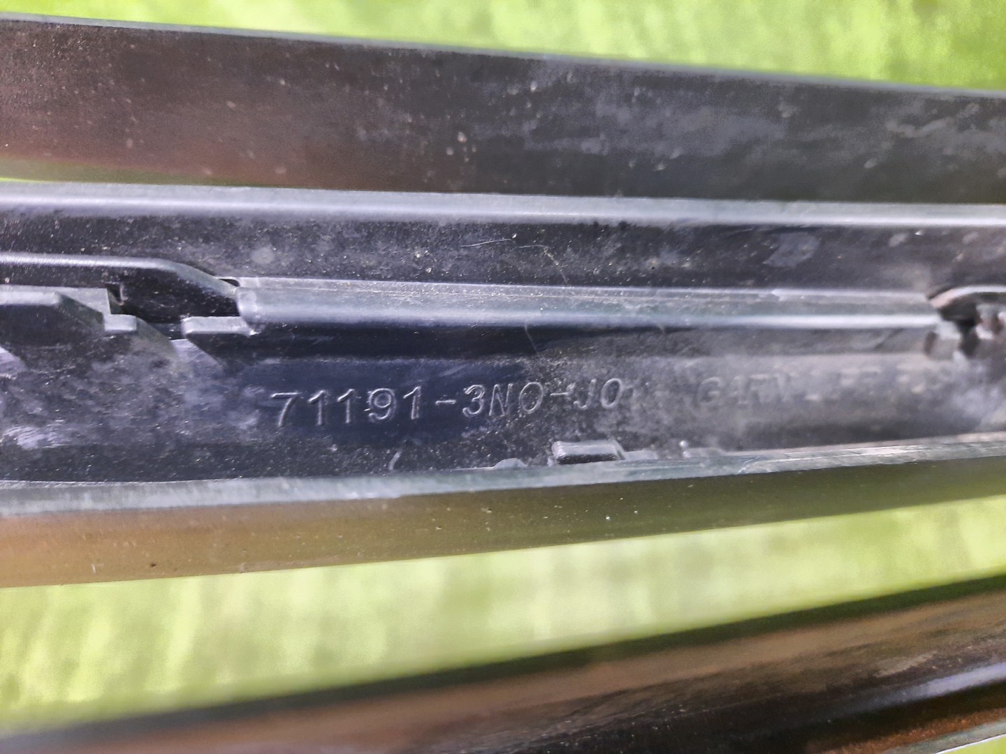 Очки на противотуманки левые передние HONDA VEZEL RV5 71191-3N0-J0 3 ракурс
