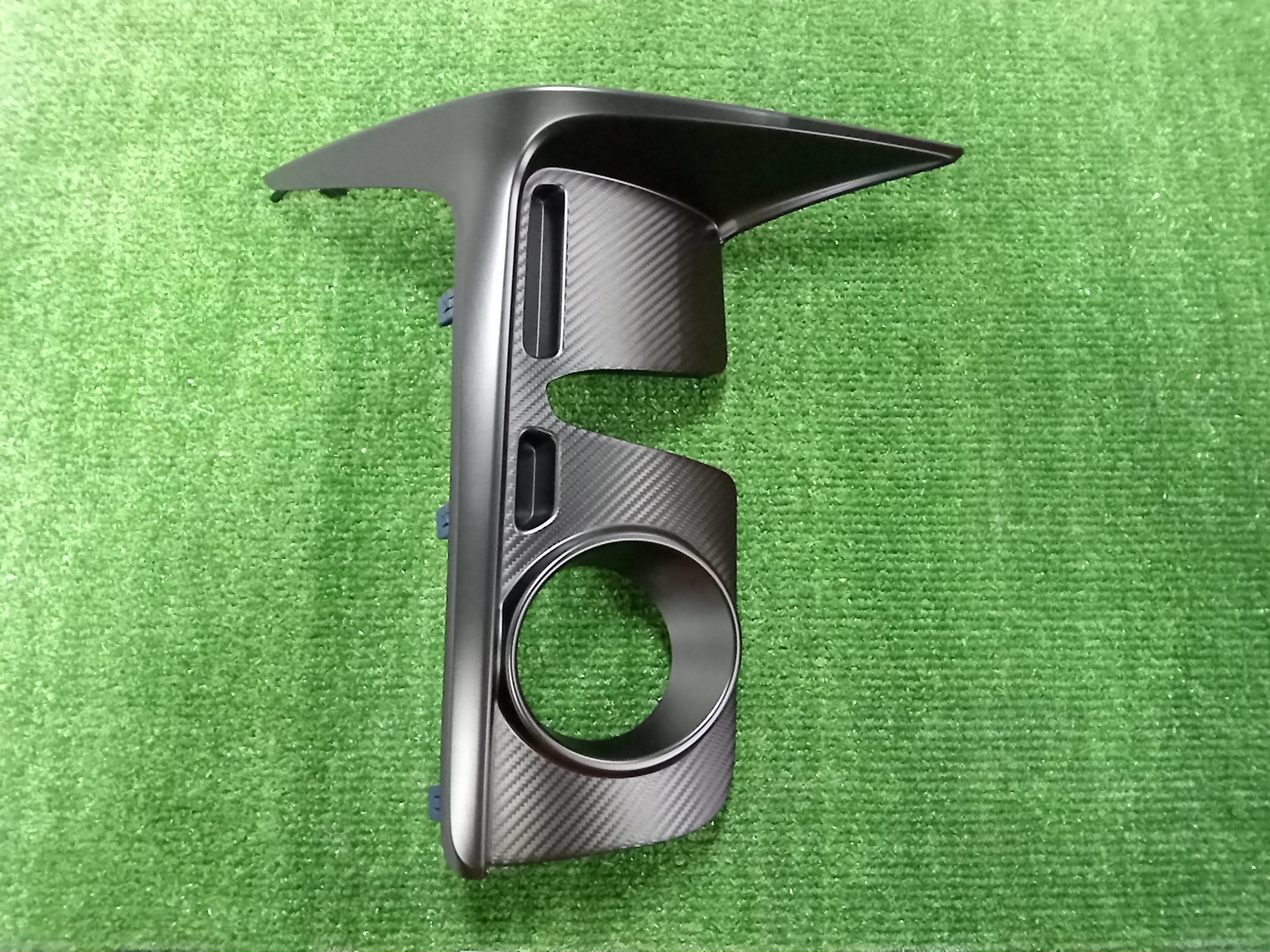 Очки на противотуманки правые передние TOYOTA GR YARIS GXPA16 81481-52850 1 ракурс