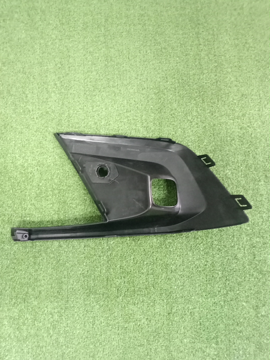 Очки на противотуманки правые передние HONDA CIVIC FL1 71140-T24-Q60ZA 2 ракурс