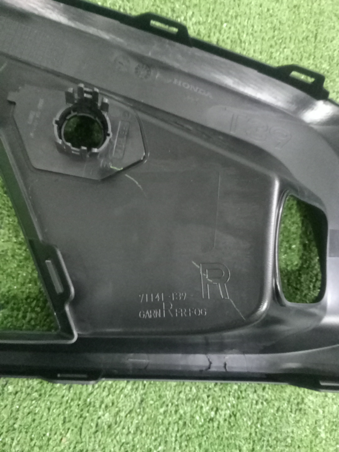 Очки на противотуманки правые передние HONDA CIVIC FL1 71140-T24-Q60ZA 3 ракурс