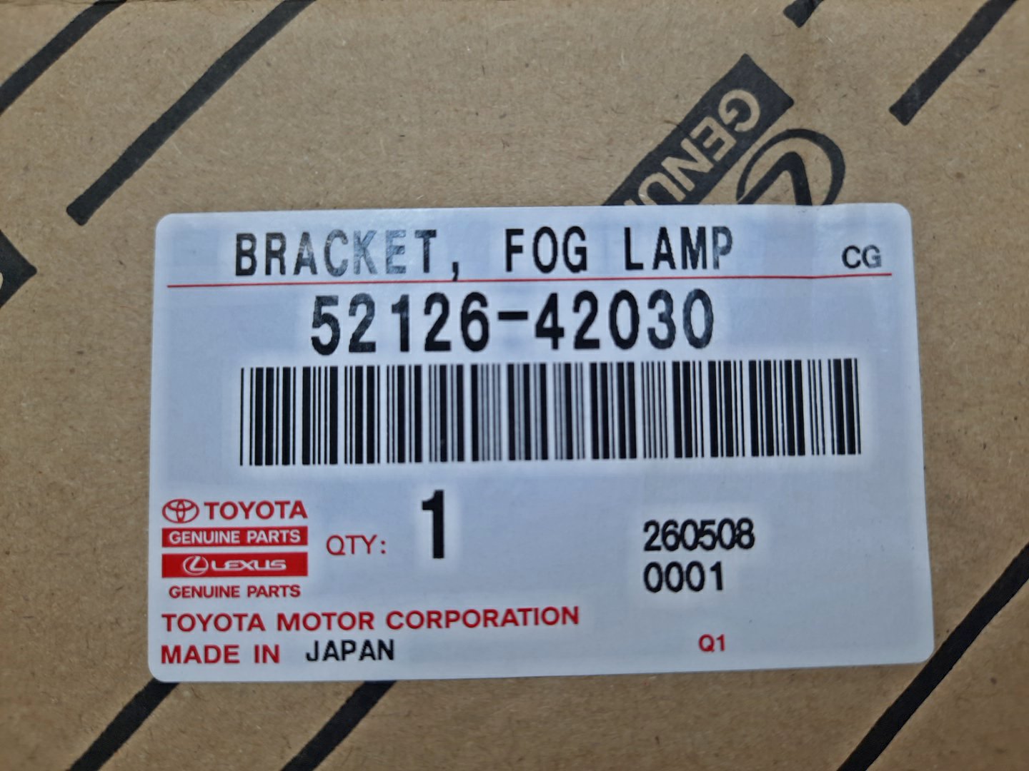 Очки на противотуманки левые передние TOYOTA RAV4 ACA31W 52126-42030 4 ракурс