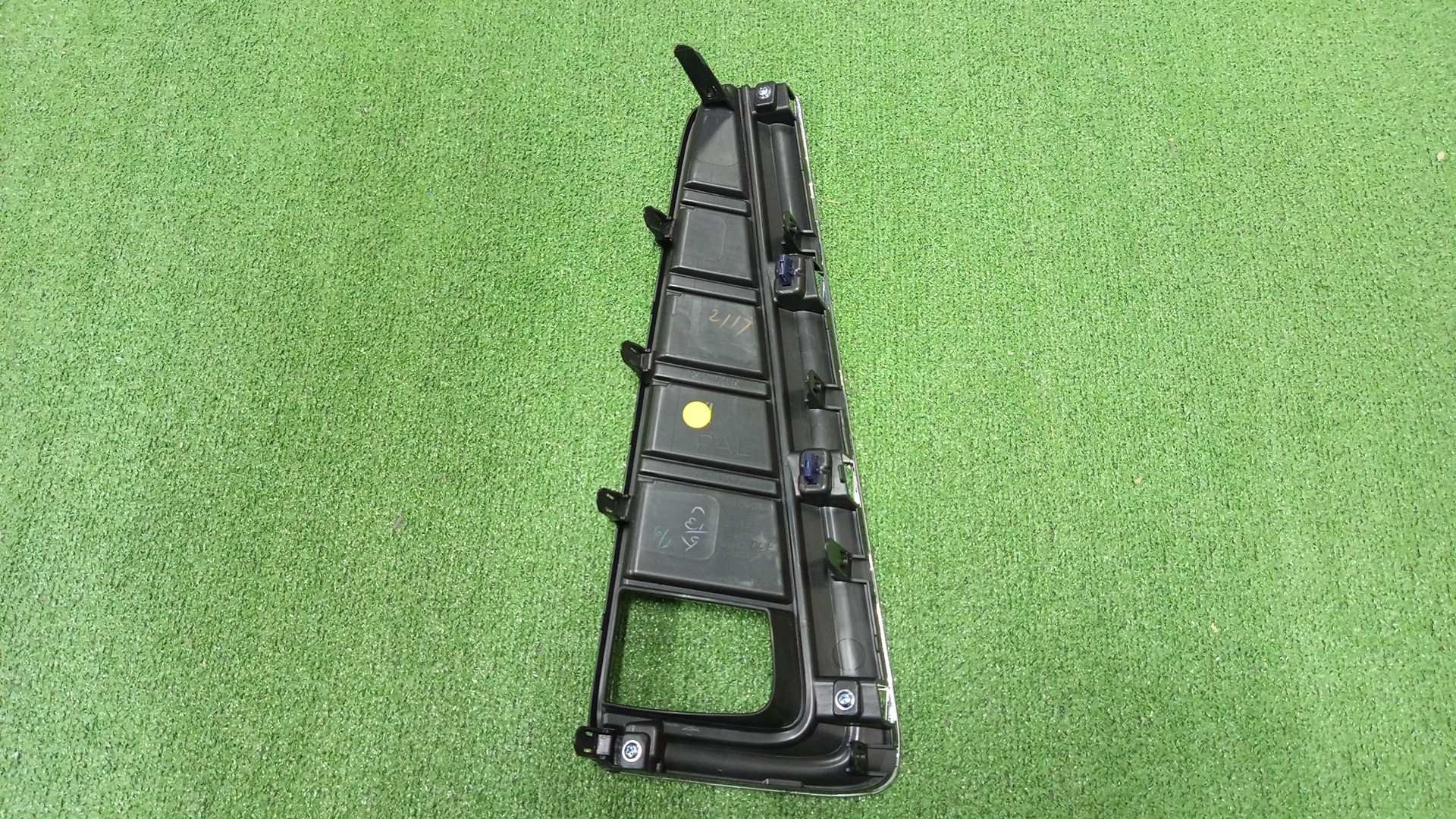 Очки на противотуманки левые передние TOYOTA ALPHARD AGH35W, AYH30W, AGH30W, GGH30W 52040-58200 2 ракурс