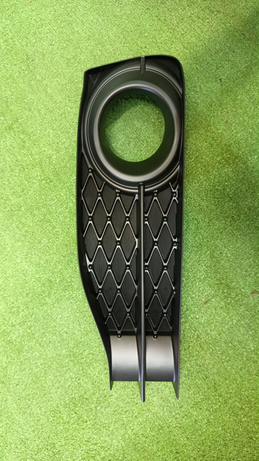 Очки на противотуманки правые передние TOYOTA ALLION NZT260 52127-20250 1 ракурс