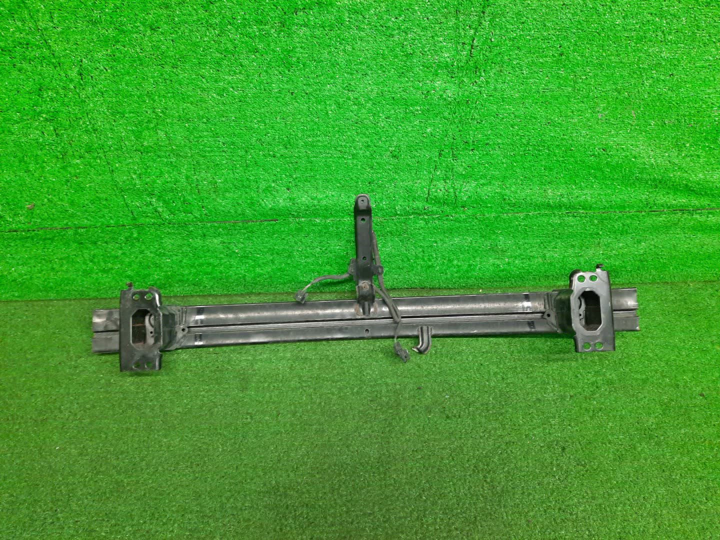 Жесткость бампера передняя TOYOTA VELLFIRE ANH25W, GGH25W, GGH20W, ANH20W 2 ракурс