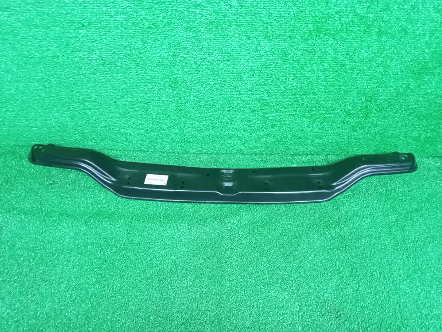 Жесткость бампера передняя LEXUS LX570 URJ201 52521-60180 1 ракурс
