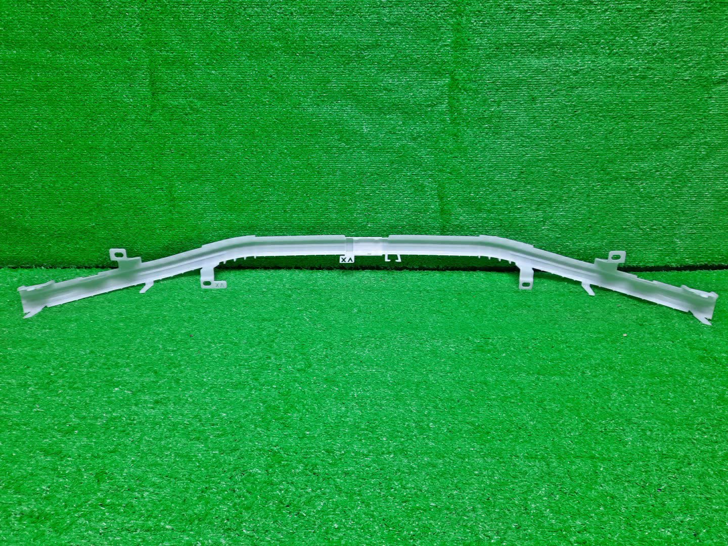 Жесткость бампера передняя SUBARU XV GT7 57772FL010 2 ракурс