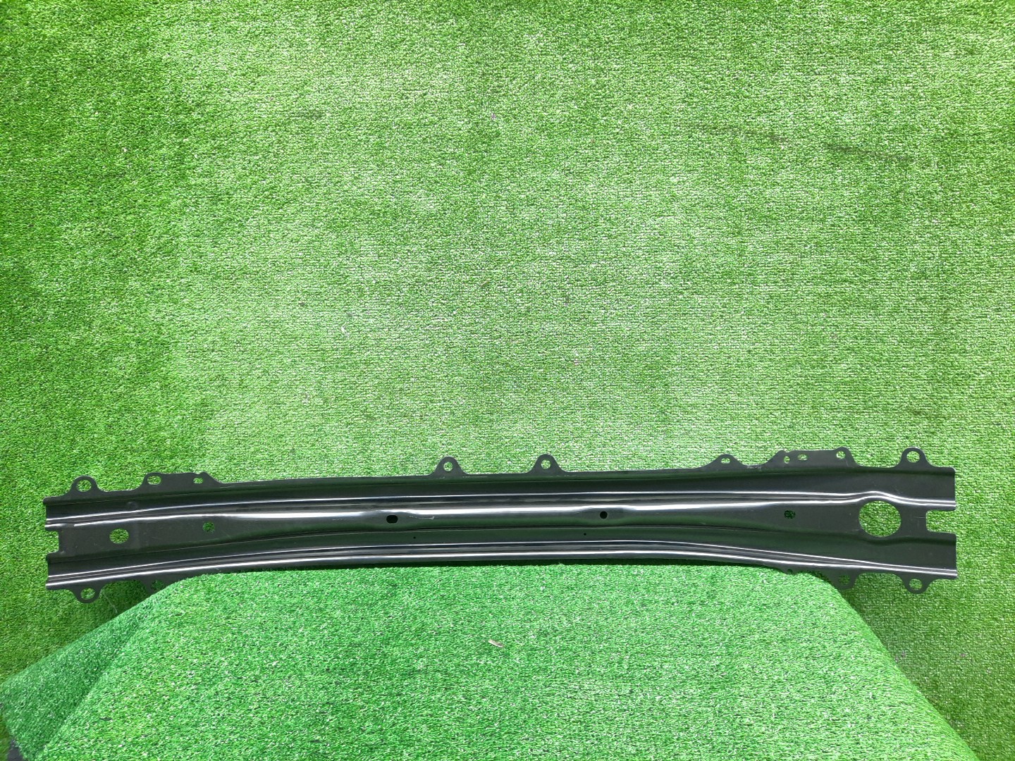 Жесткость бампера передняя TOYOTA YARIS GXPA16 G16E-GTS 52131-52320 2 ракурс