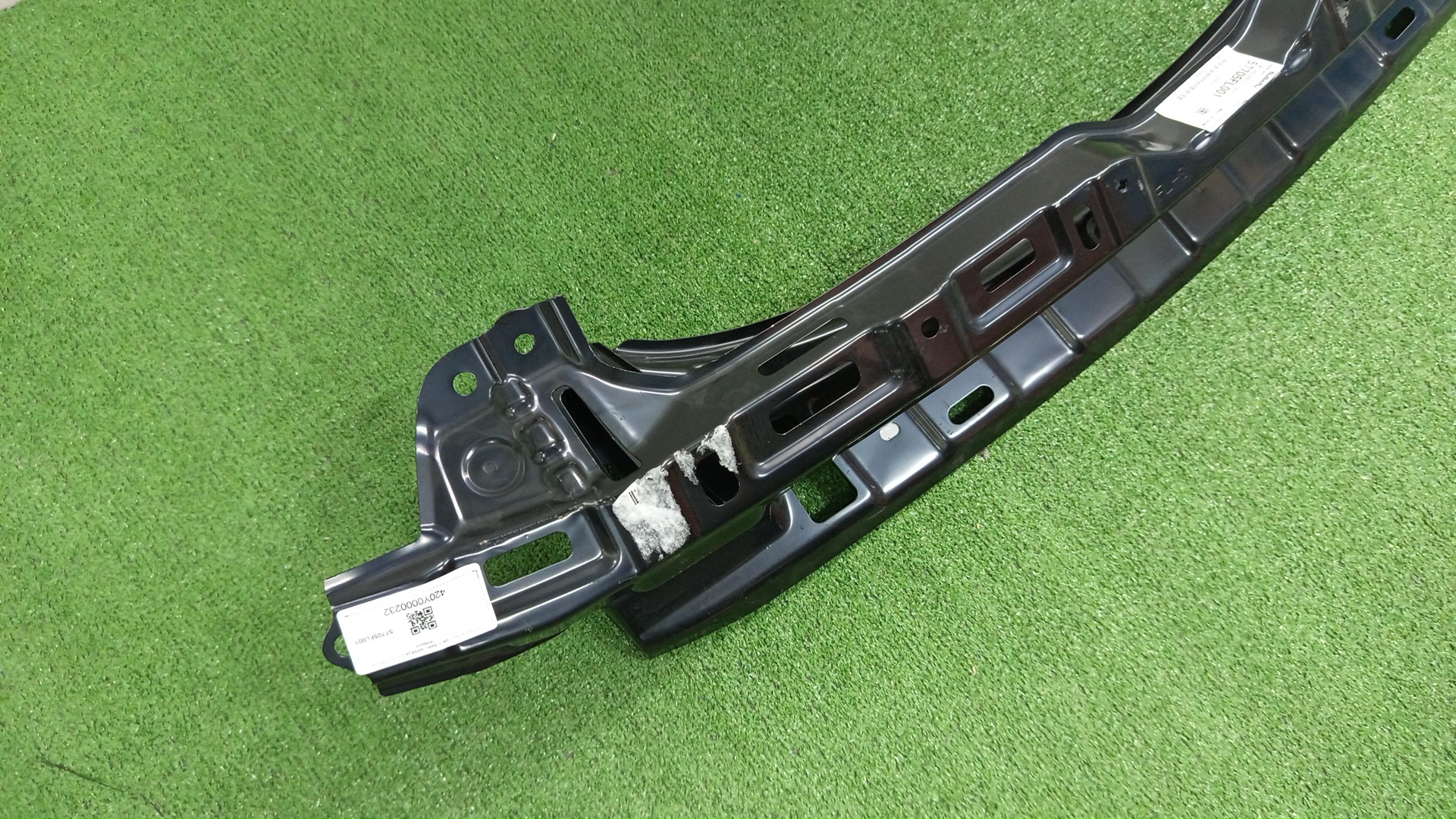 Жесткость бампера передняя SUBARU IMPREZA GK6, GK7, GK3, GK2, GT3, GT2, GT6, GT7 57705FL001 2 ракурс