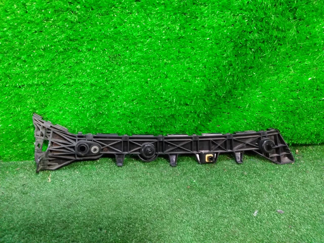 Крепление бампера правое заднее MAZDA ATENZA, 6 GJ5FW, GJEFW, GJ2FW GHP9502H1 2 ракурс