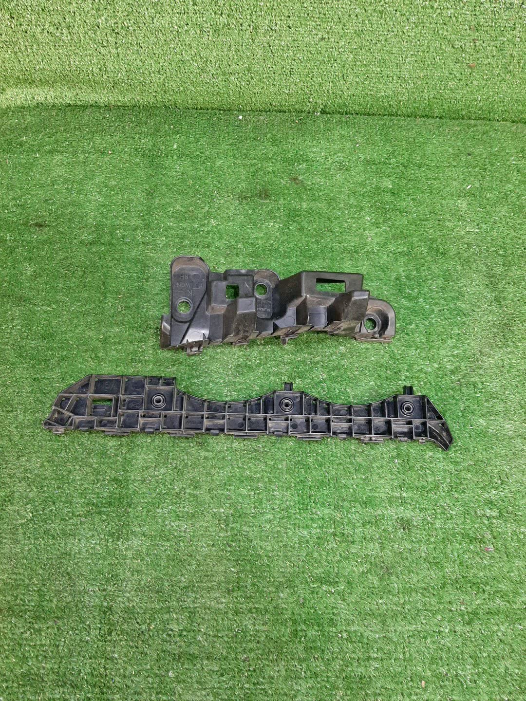 Крепление бампера правое заднее SUBARU IMPREZA GT6 57707FL361 2 ракурс